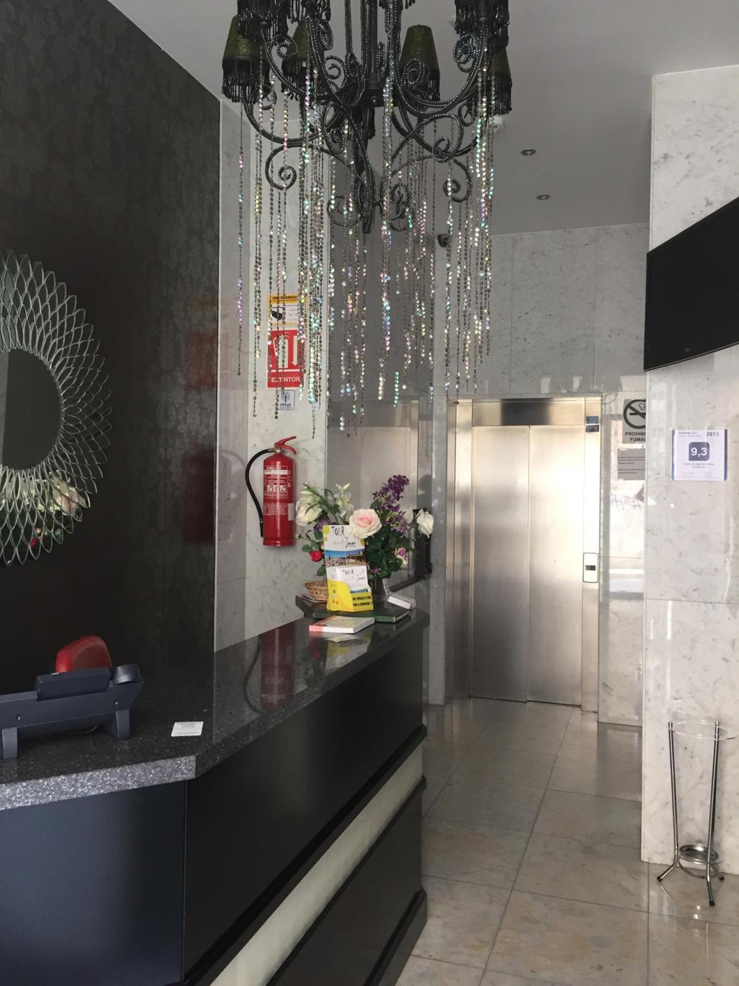 Apartamentos Parking Merida Exterior photo